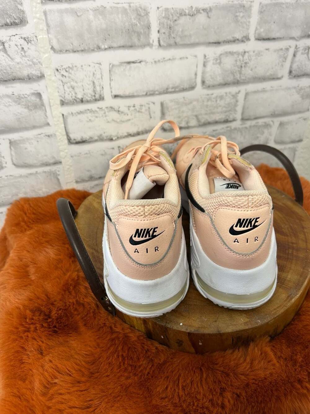 Nike Women's Air Max Excee Peach/Washed Coral Sneakers - Picture 3 of 5